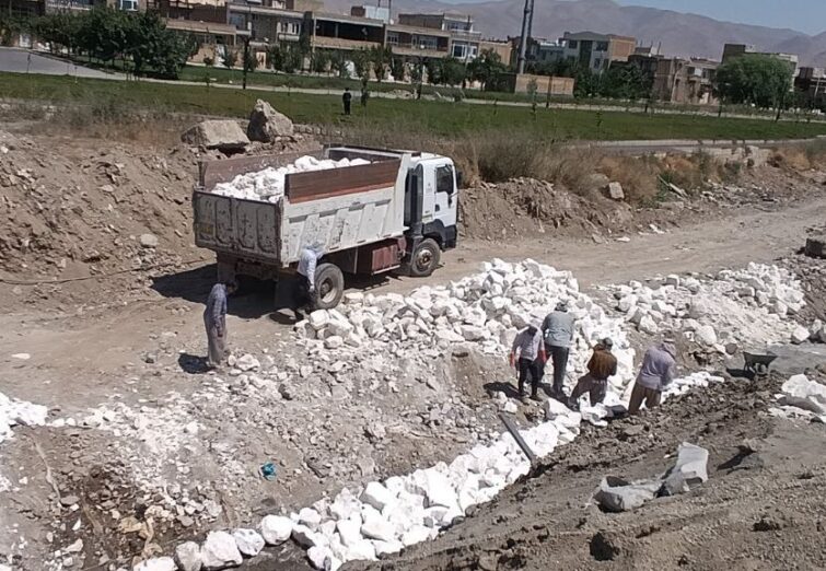 دیوارکشی فاز۴ ساحلی اشنویه