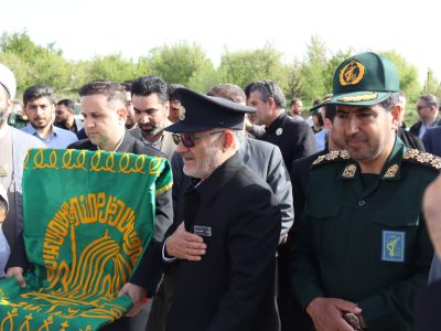 کاروان زیر سایه خورشید به اشنویه رسید