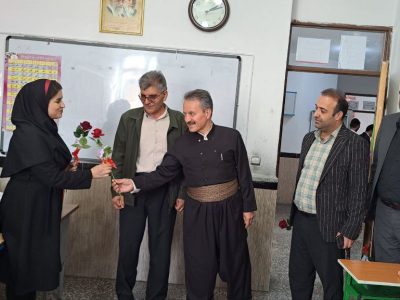 تقدیر از مقام معلم در اشنویه