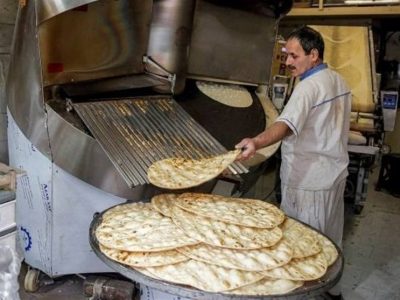 مشکلی در تهیه و تامین نان اشنویه نداریم